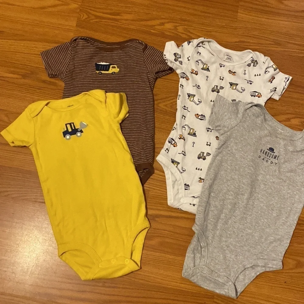 Set of 4 Carter’s One Piece size 24 months (CA)